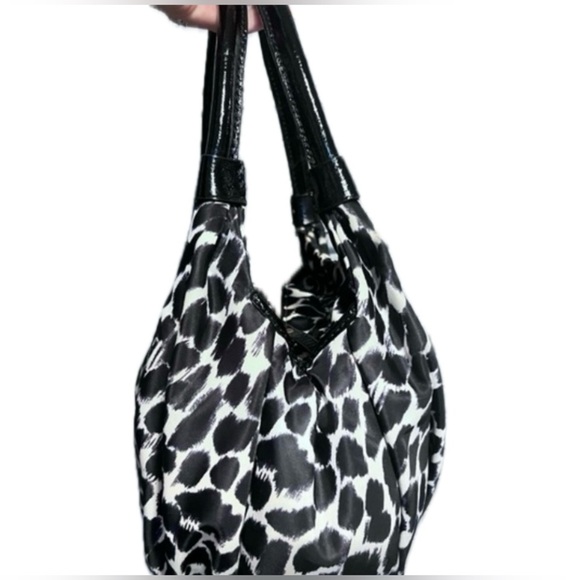 Kate Spade VINTAGE Black & White Leopard Print Hobo Bag Green Interior - Picture 5 of 8